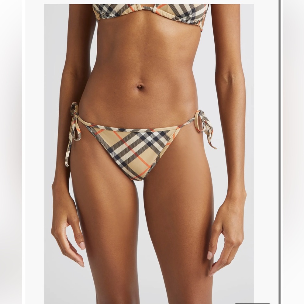 Burberry NWT Women’s Size Medium Bikini Bottom Sand-Beige Check with Side Ties.